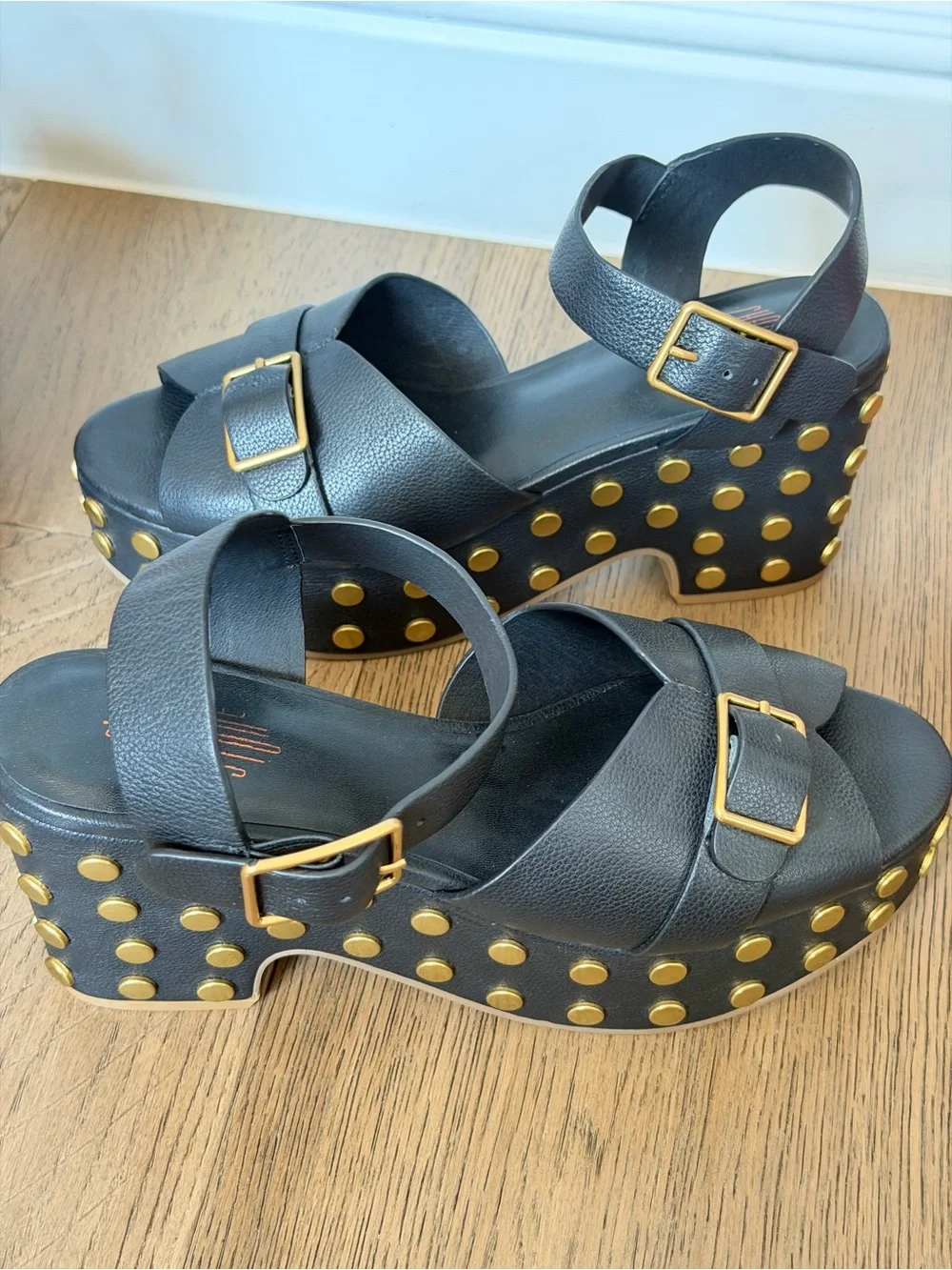 Charlotte stone black Platform Sandal with Gold studs